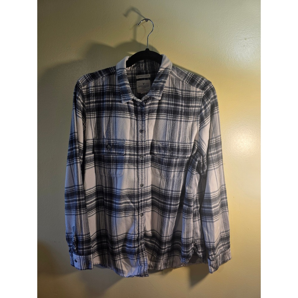 American Eagle Flannel Shirt Womens XL Grey Plaid Soft Classic Fit Button Up